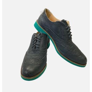 EUC COLE HAAN WOMEN’S SUEDE LACE UP OXFORD , 6B